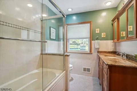 34 Webster Dr, Berkeley Heights, NJ 07922 photo 10