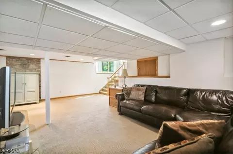 34 Webster Dr, Berkeley Heights, NJ 07922 photo 19