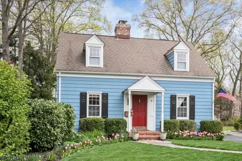8 Godet Pl, Morristown, NJ 07960