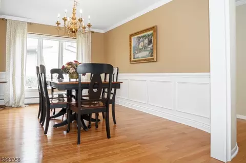 52 Ponds Cir, Wayne, NJ 07470 photo 15