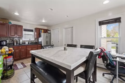318 Mcdowell St, Plainfield, NJ 07063 photo 8