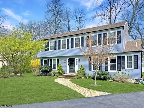 43 Mackenzie Rd, Morristown, NJ 07960