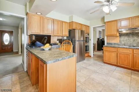 1460 Prospect Ave, Plainfield, NJ 07060 photo 7