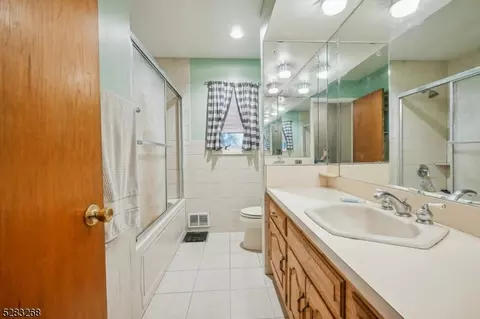 1460 Prospect Ave, Plainfield, NJ 07060 photo 9