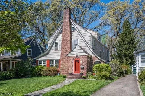 64 Hawthorne Ave, Glen Ridge, NJ 07028