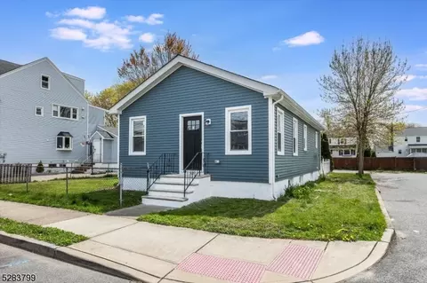 121 Vreeland Ave, Clifton, NJ 07011