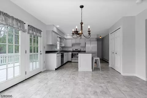3 Shakespeare Rd, Hackettstown, NJ 07840 photo 14