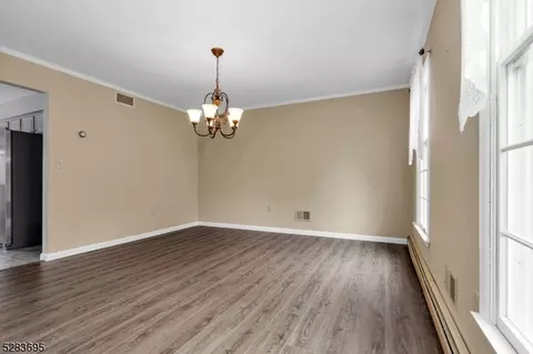 3 Shakespeare Rd, Hackettstown, NJ 07840 photo 9