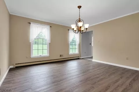 3 Shakespeare Rd, Hackettstown, NJ 07840 photo 6