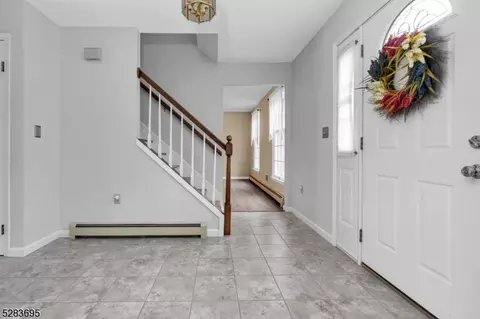 3 Shakespeare Rd, Hackettstown, NJ 07840 photo 2