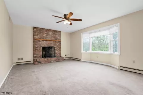 3 Shakespeare Rd, Hackettstown, NJ 07840 photo 17