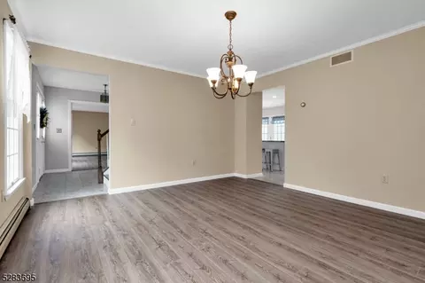 3 Shakespeare Rd, Hackettstown, NJ 07840 photo 8
