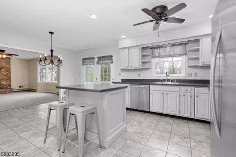 3 Shakespeare Rd, Hackettstown, NJ 07840 photo 13
