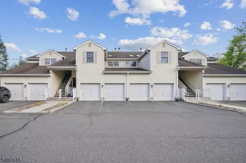 268 Potomac Dr, Basking Ridge, NJ 07920