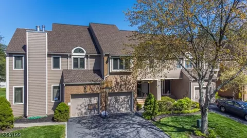 33 Gabriel Dr, Montville, NJ 07045