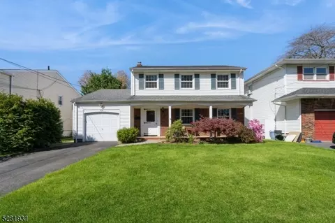 570 Golf Ter, Union, NJ 07083