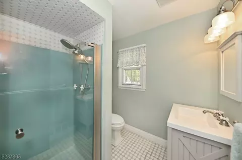 Bath - 377 Kenwood Rd, Paramus, NJ 07652 photo 1 of 1