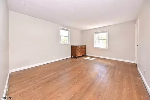Other - 377 Kenwood Rd, Paramus, NJ 07652 photo 2 of 4