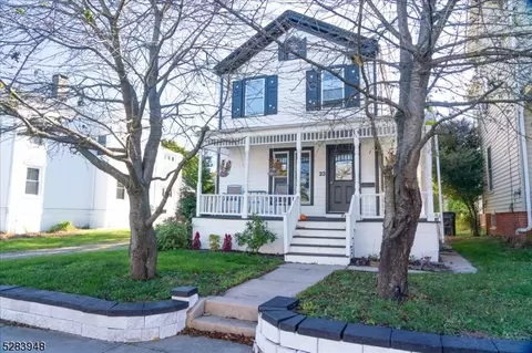 23 E Main St, Flemington, NJ 08822 photo 2