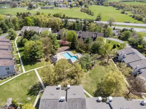 2 Sam Bonnell Dr, Clinton, NJ 08809 photo 31