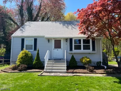 10 Greendale Ave, Pequannock Twp, NJ 07444