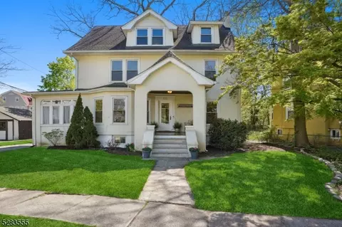9 Draper Ter, Montclair, NJ 07042