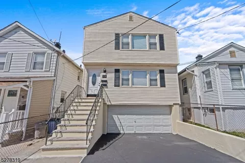1316 Baker St, Hillside, NJ 07205