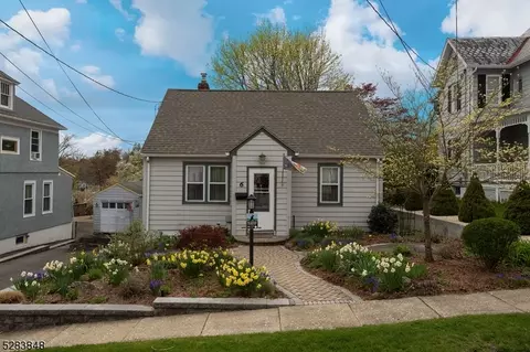 6 Ashford St, Newton, NJ 07860