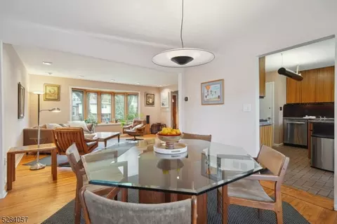 27 Lawrence Rd, Wayne, NJ 07470 photo 10