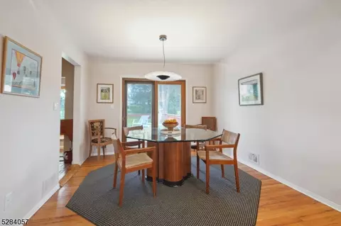 27 Lawrence Rd, Wayne, NJ 07470 photo 9