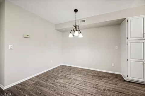 34 Crestmont Rd, Bedminster, NJ 07921 photo 12