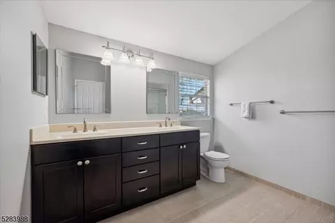 34 Crestmont Rd, Bedminster, NJ 07921 photo 26