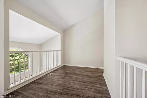 34 Crestmont Rd, Bedminster, NJ 07921 photo 20