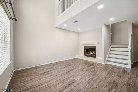 34 Crestmont Rd, Bedminster, NJ 07921 photo 8