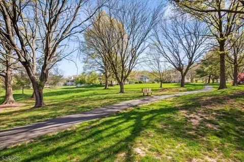 34 Crestmont Rd, Bedminster, NJ 07921 photo 41