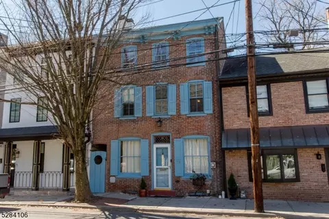 73 S Main St, Lambertville, NJ 08530