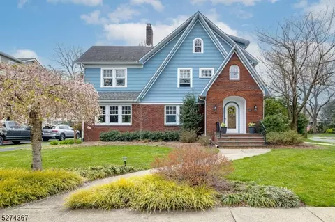 29 Hampton Rd, Cranford, NJ 07016