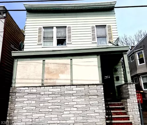 25 Normandy Pl, Irvington, NJ 07111