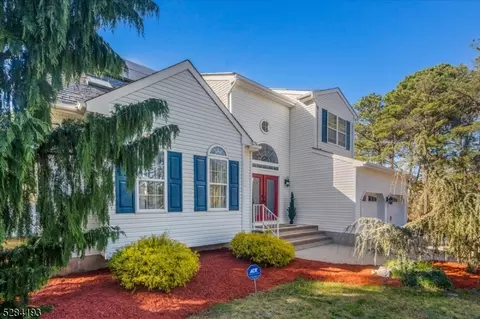 1301 Chilvers Ave, Manchester Township, NJ 08759