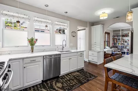 301 Euclid Ave, Hackensack, NJ 07601 photo 19