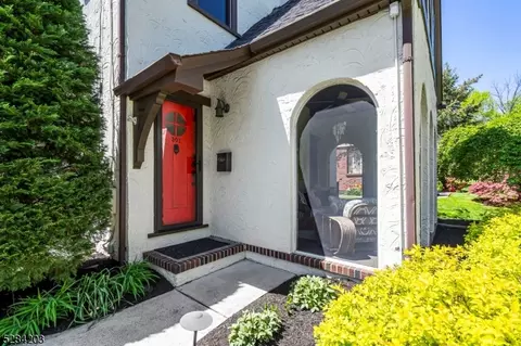 301 Euclid Ave, Hackensack, NJ 07601 photo 5