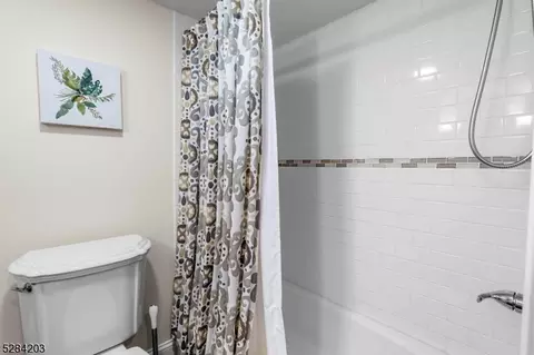301 Euclid Ave, Hackensack, NJ 07601 photo 38