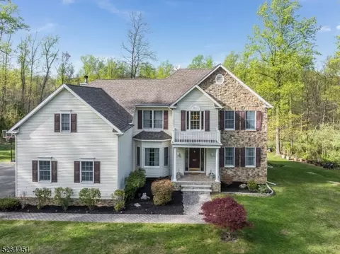 657 Fox Farm Rd, Bethlehem Twp, NJ 08802 photo 1
