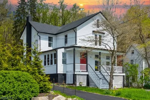 50 Schooleys Mtn Rd, Washington Twp, NJ 07853