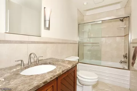 58 Lockley Ct, Wayne, NJ 07470 photo 30