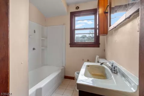 496 Franklin St, Alpha, NJ 08865 photo 15