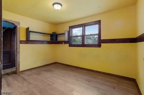 496 Franklin St, Alpha, NJ 08865 photo 11
