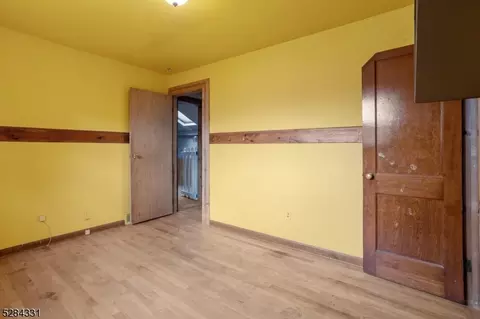 496 Franklin St, Alpha, NJ 08865 photo 12