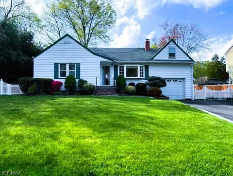 245 King St, Fanwood, NJ 07023