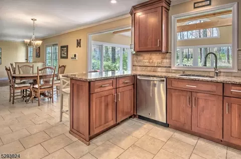 36 Dean Rd, Mendham Boro, NJ 07945 photo 10